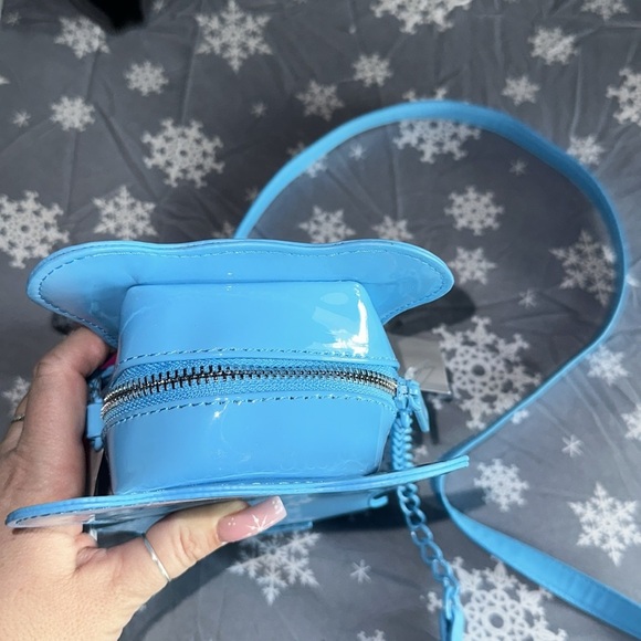 Betsey Johnson Gummy blue Bear Crossbody Purse - Picture 6 of 7